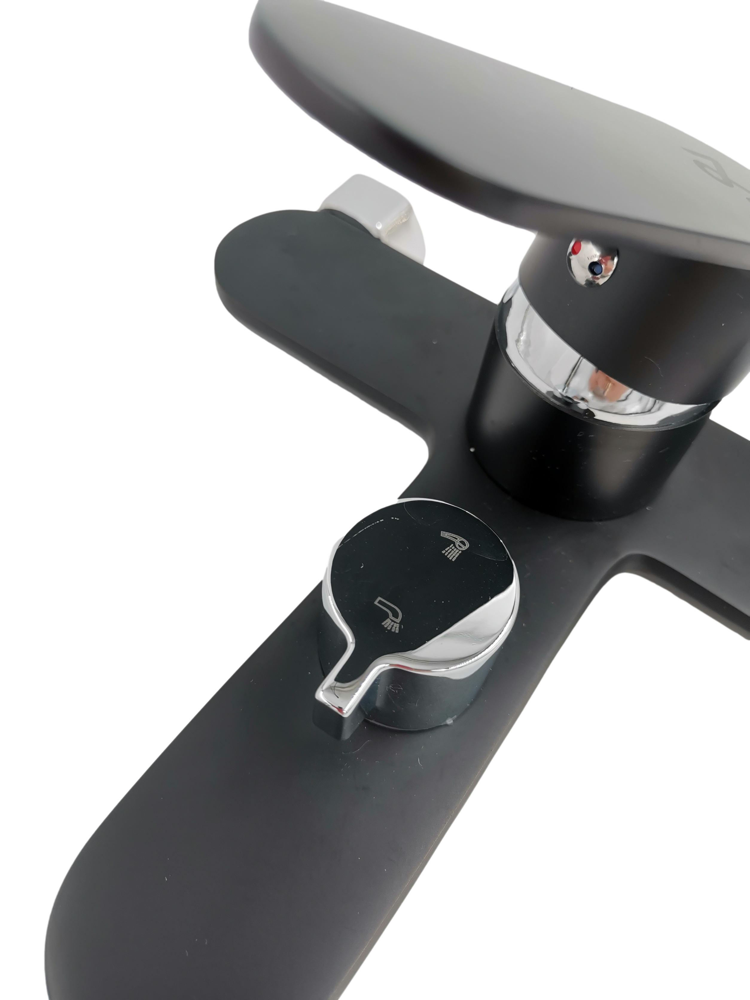 Czarna bateria wannowa BDX59W-BK - obrazek 4